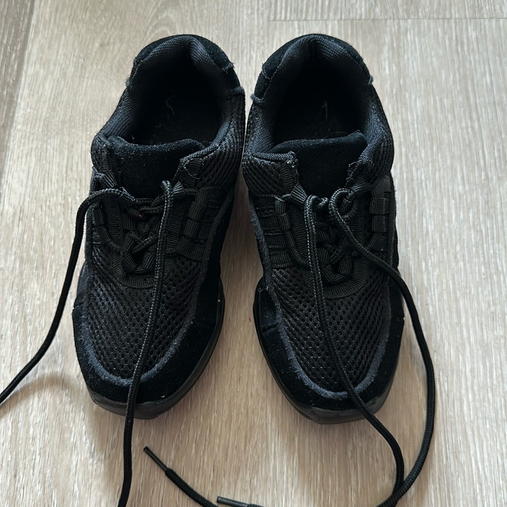 Kids hiphop shoes